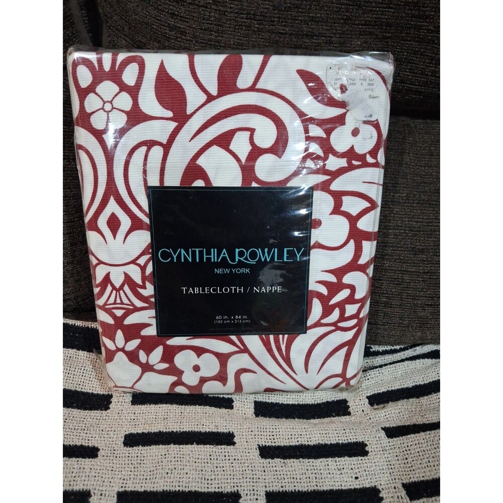Cynthia Rowley New York Red White Floral Tablecloth 60x84  Oblong, New